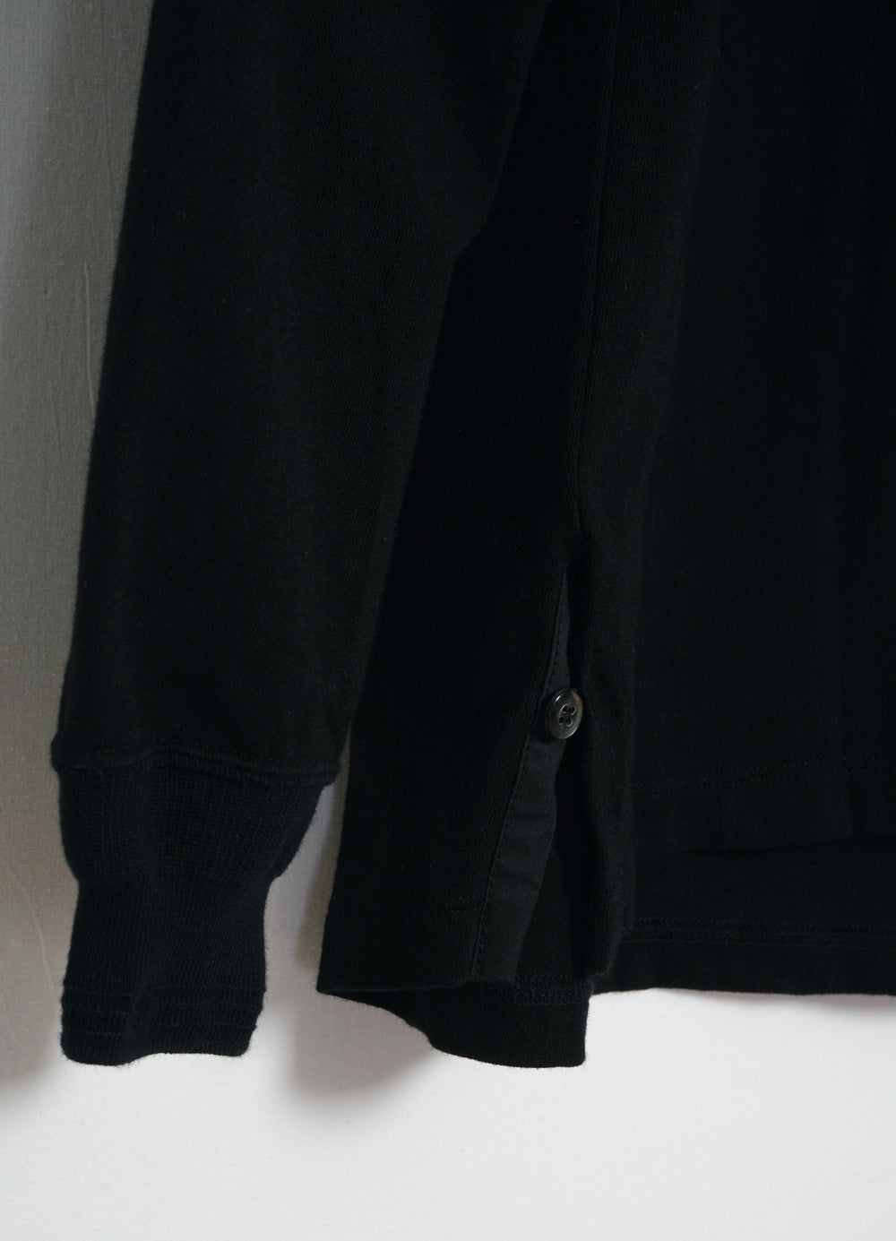 Hansen Henley Bolur Black Japan