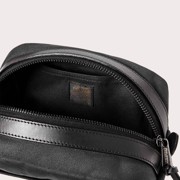 Filson Snyrtitaska - Travel Kit - Faded Black