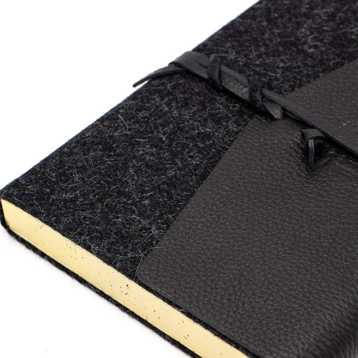 K&S Icelandic Tweed - Minnisbók - Svarti Sauðurinn - Kormákur & Skjöldur