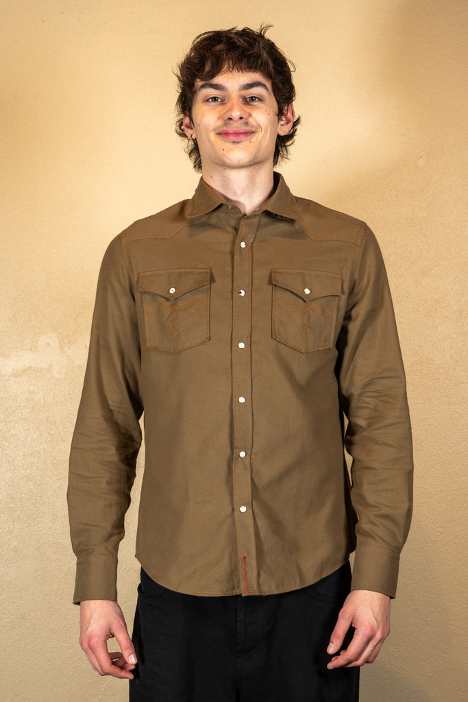 K&S Skyrta Útlagi í felum - Skyrta