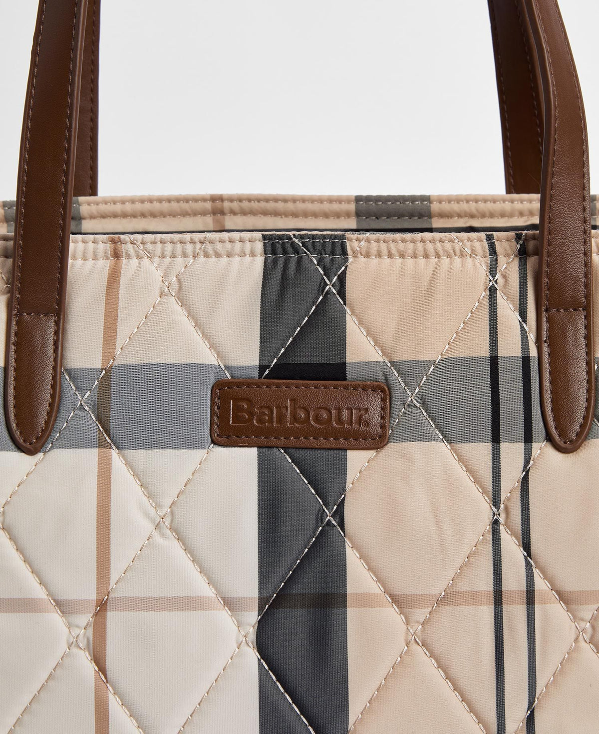 Barbour Taska Quilted Tartan
