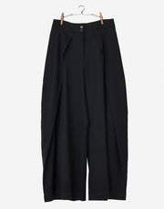 Nygardsanna  Big Pleat Trousers Black