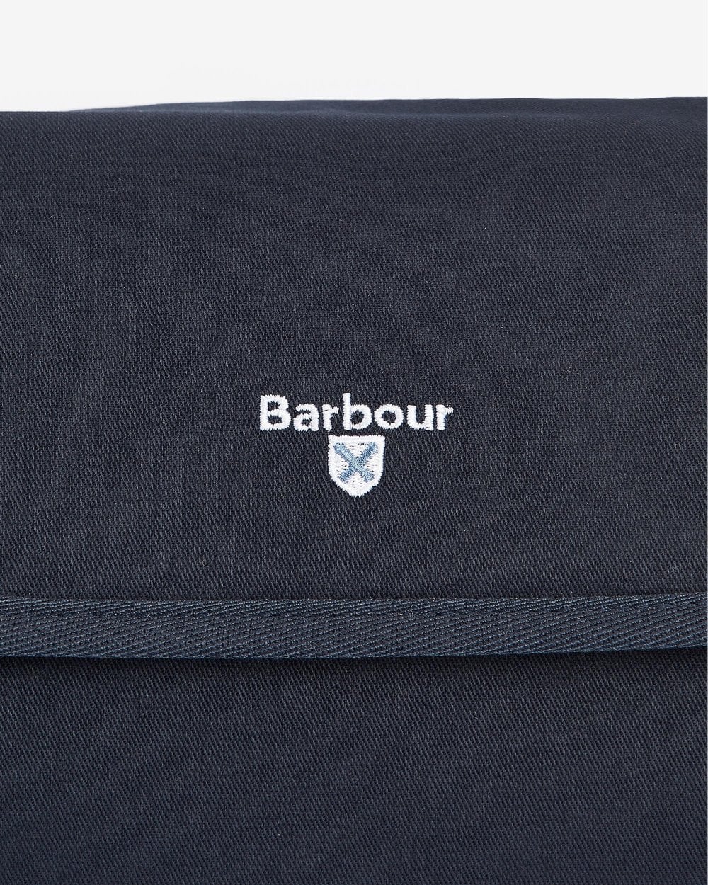 Barbour Cascade Hanging Washbag - Kormákur & Skjöldur