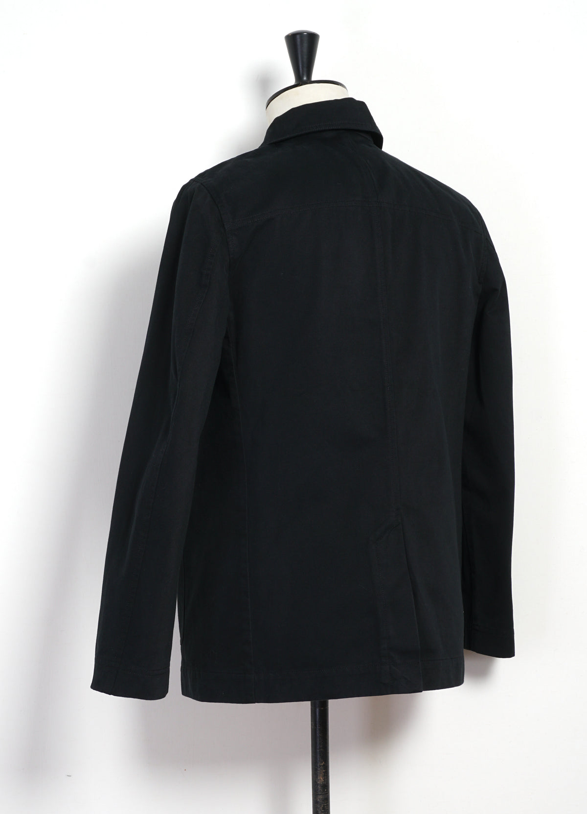 hansen-jacket-jakki-josuf-black