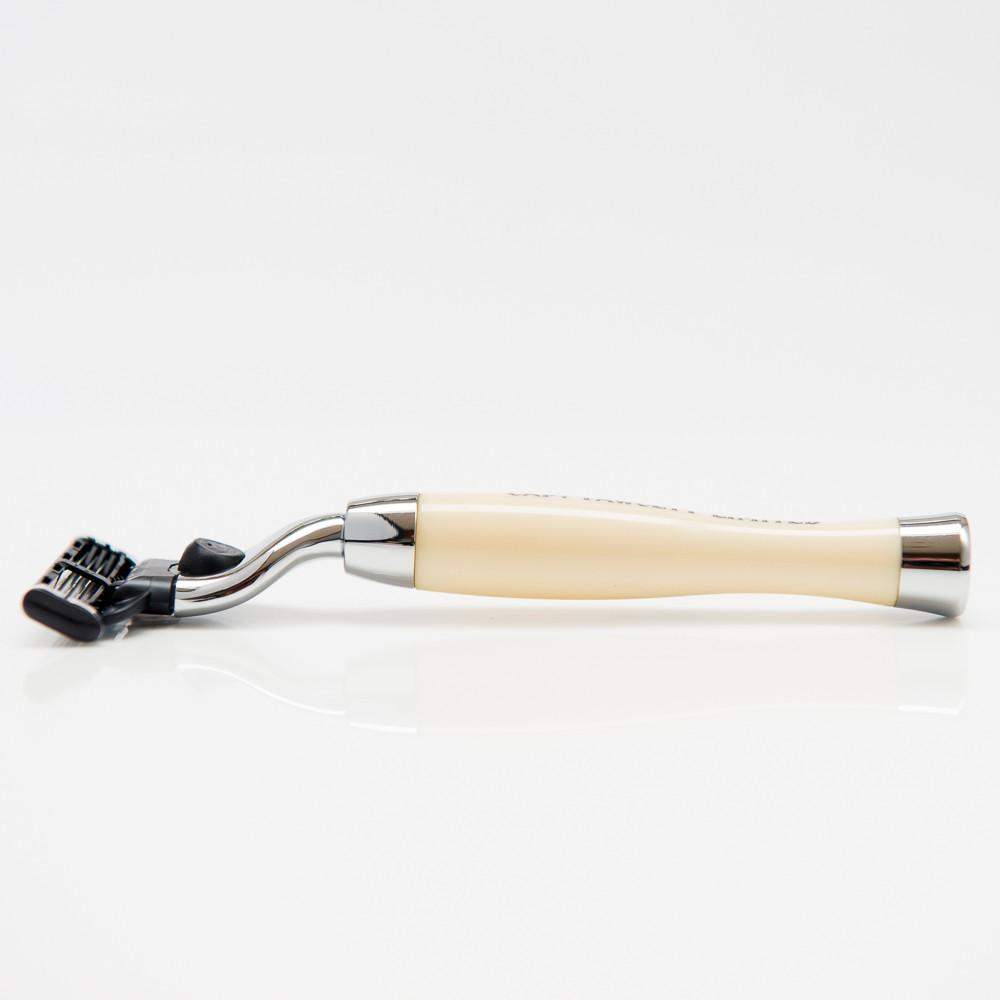 Captain Fawcett Rakvél - Hand Crafted Safety Razor with Leather Case - Kormákur & Skjöldur