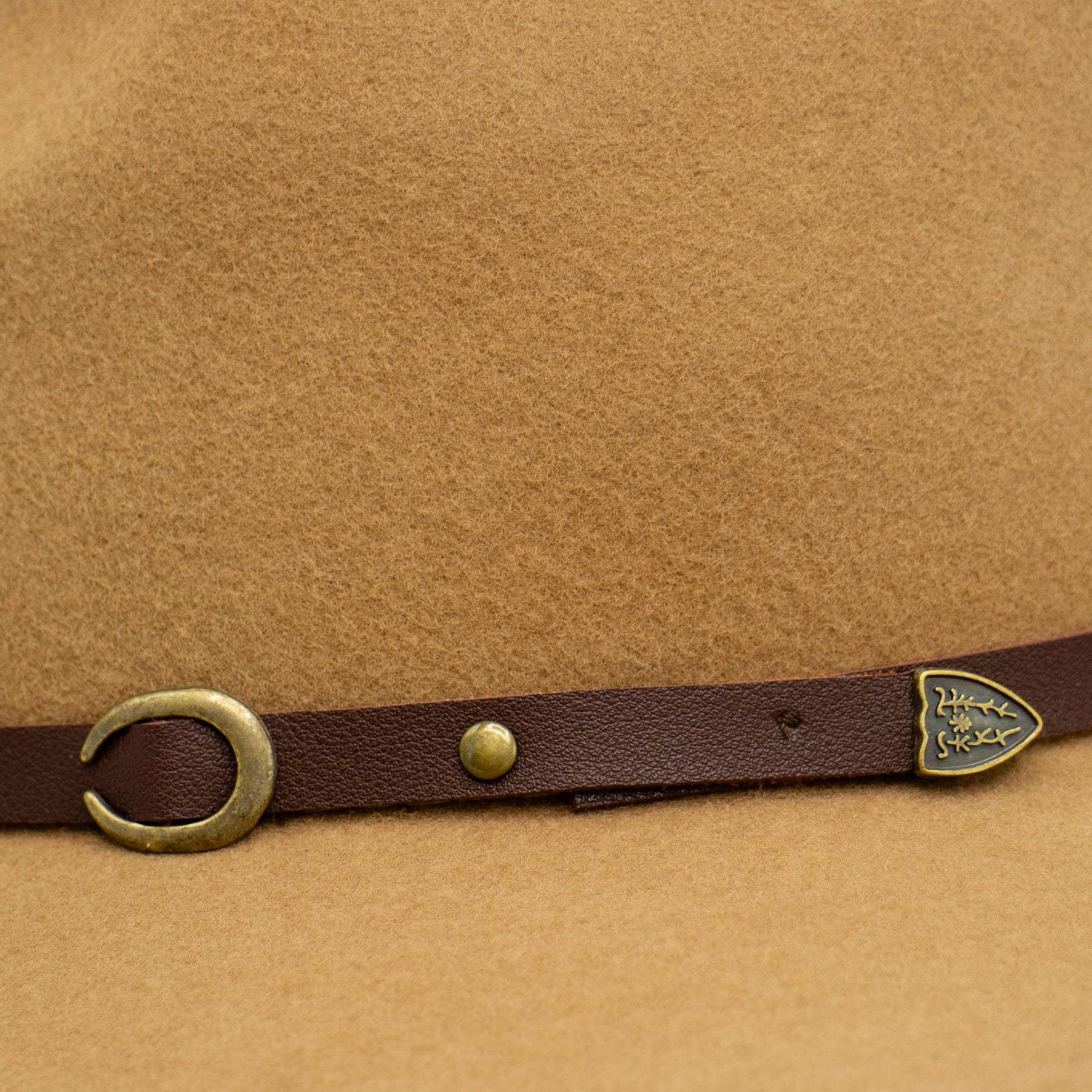 Christy's Hattur Crushable - Safari - Camel - Kormákur & Skjöldur