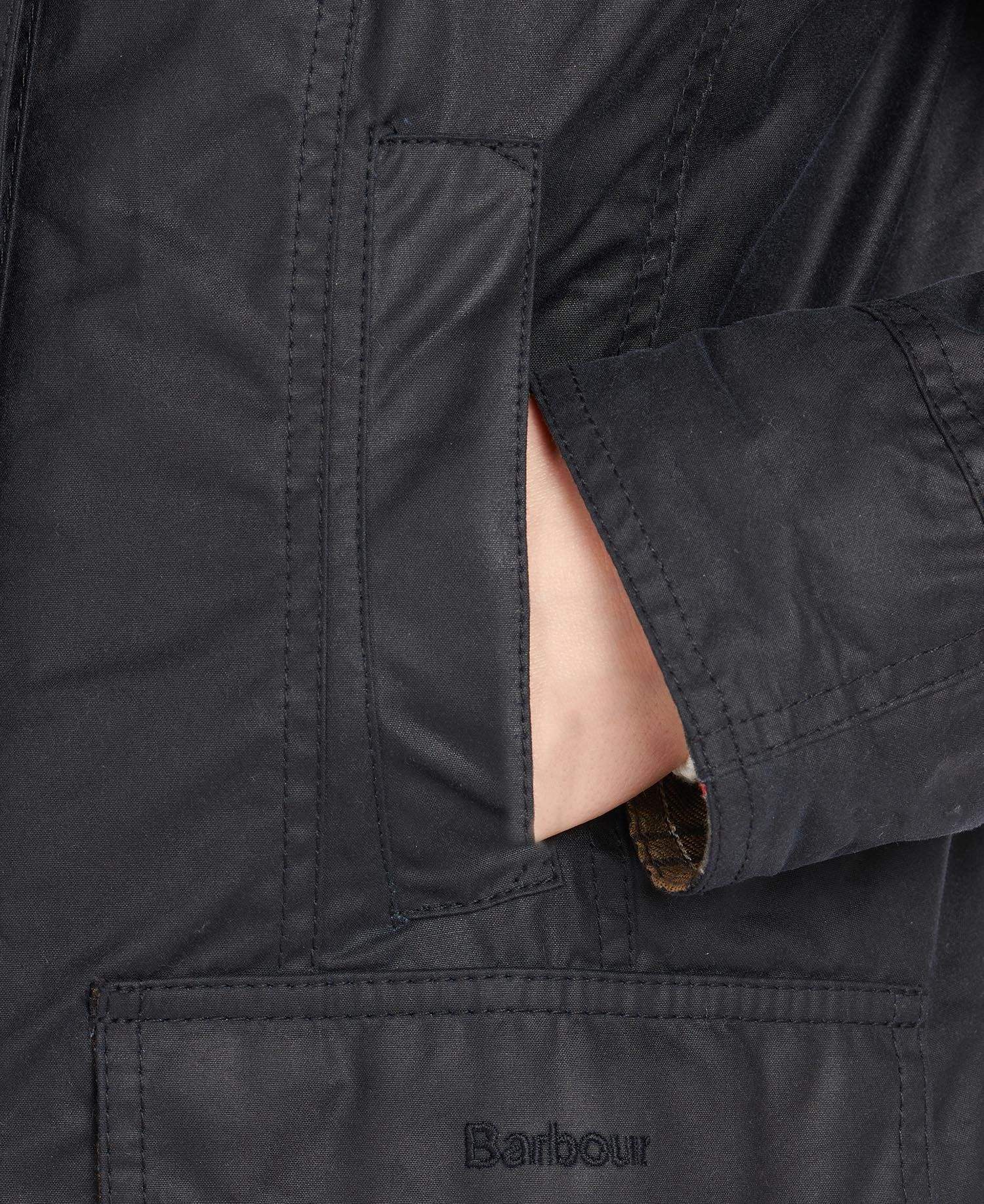 Barbour Vaxjakki Beadnell Dömu Navy - Kormákur & Skjöldur