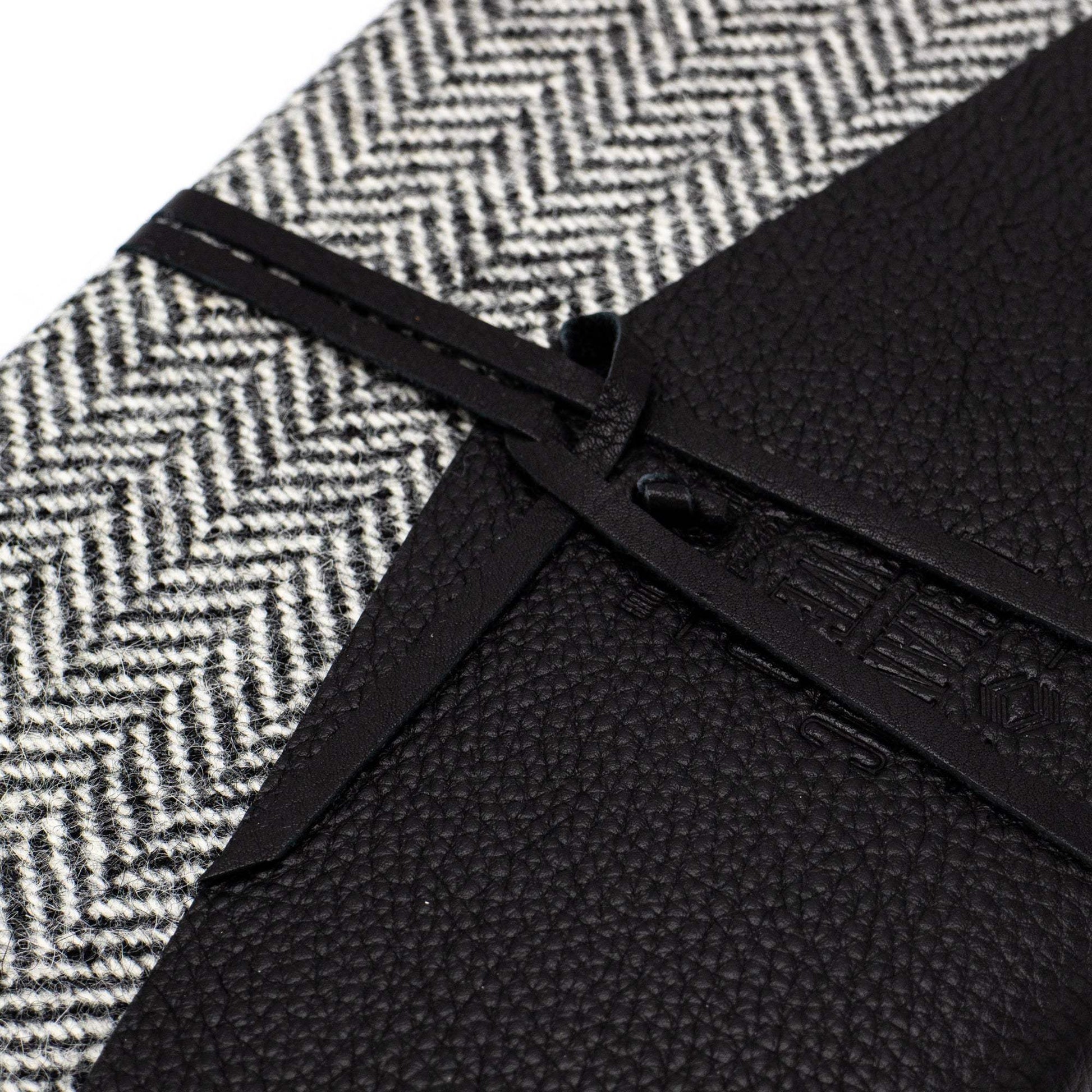 K&S Icelandic Tweed - Minnisbók - Úlfur í Sauðagæri - Kormákur & Skjöldur