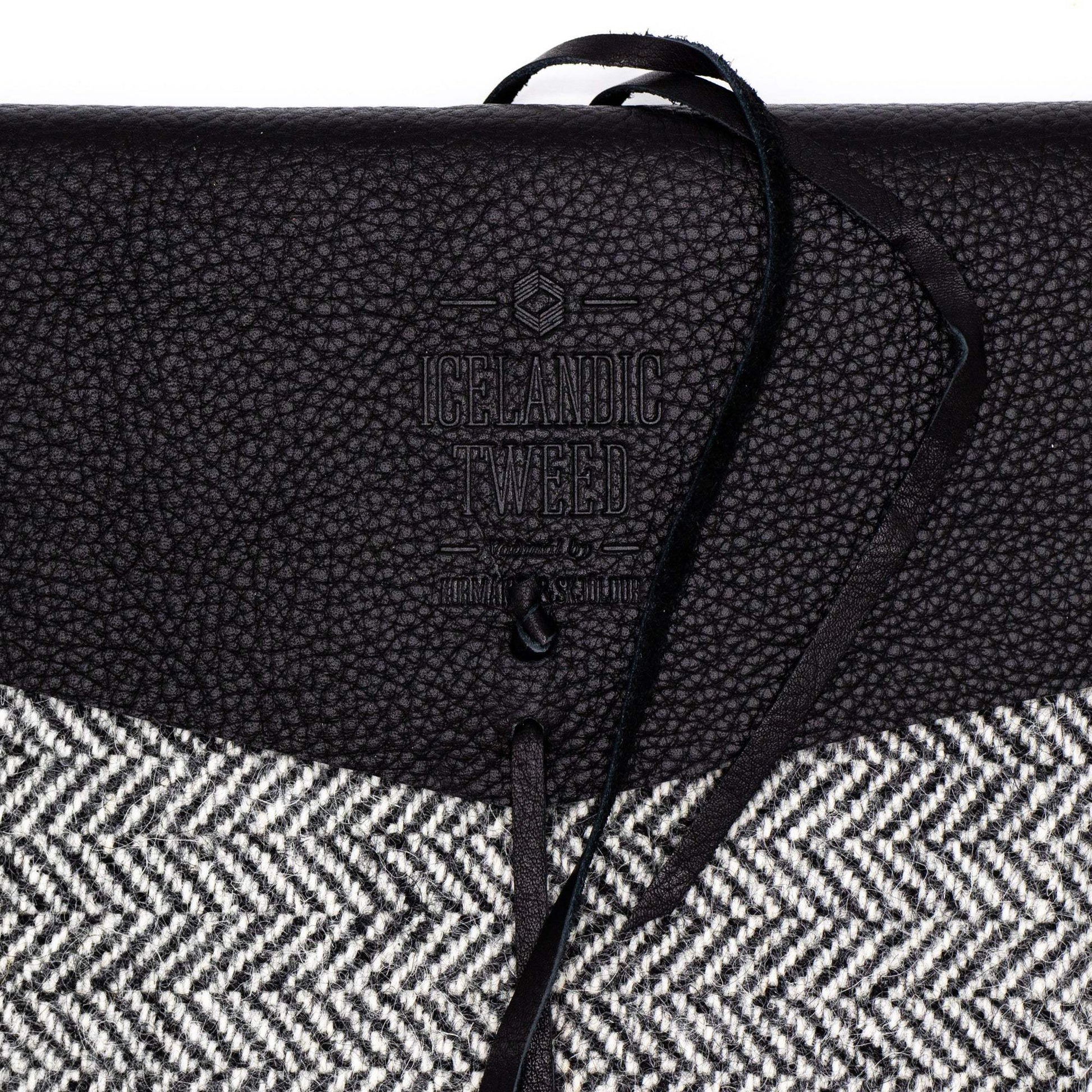 K&S Icelandic Tweed - Minnisbók - Úlfur í Sauðagæri - Kormákur & Skjöldur