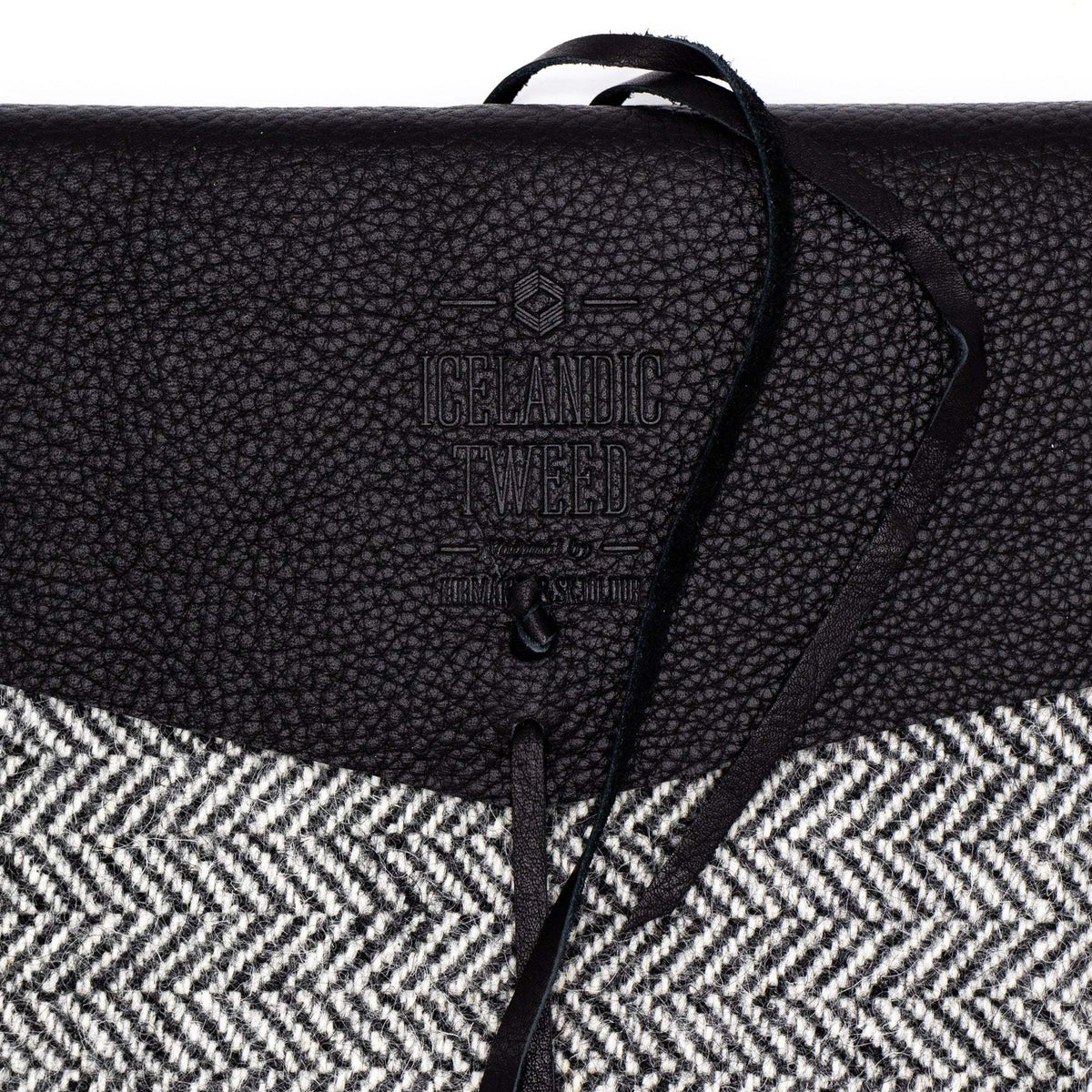K&S Icelandic Tweed - Minnisbók - Úlfur í Sauðagæri - Kormákur & Skjöldur