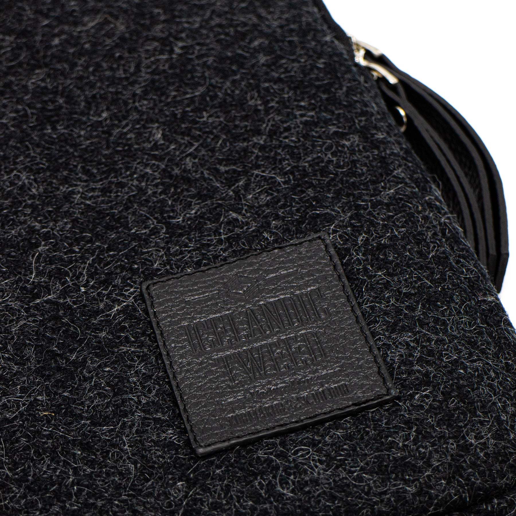 K&S Icelandic Tweed - Tölvutaska 15"/16" - Svarti Sauðurinn - Kormákur & Skjöldur